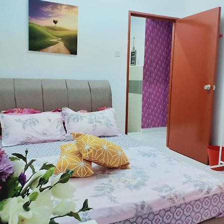 Appartement Casa Inderaloka Pantai Batu Buruk à Kuala Terengganu Extérieur photo