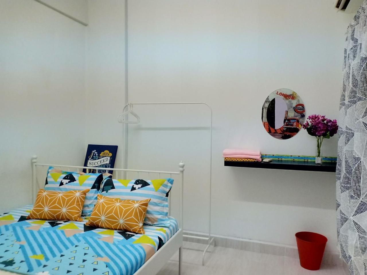 Appartement Casa Inderaloka Pantai Batu Buruk à Kuala Terengganu Extérieur photo